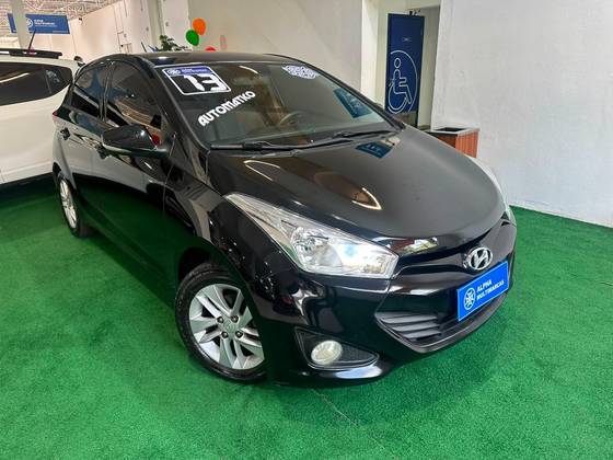 HYUNDAI HB20 1.6 PREMIUM 16V FLEX 4P AUTOMÁTICO HYUNDAI HB20 1.6 PREMIUM 16V FLEX 4P AUTOMÁTICO